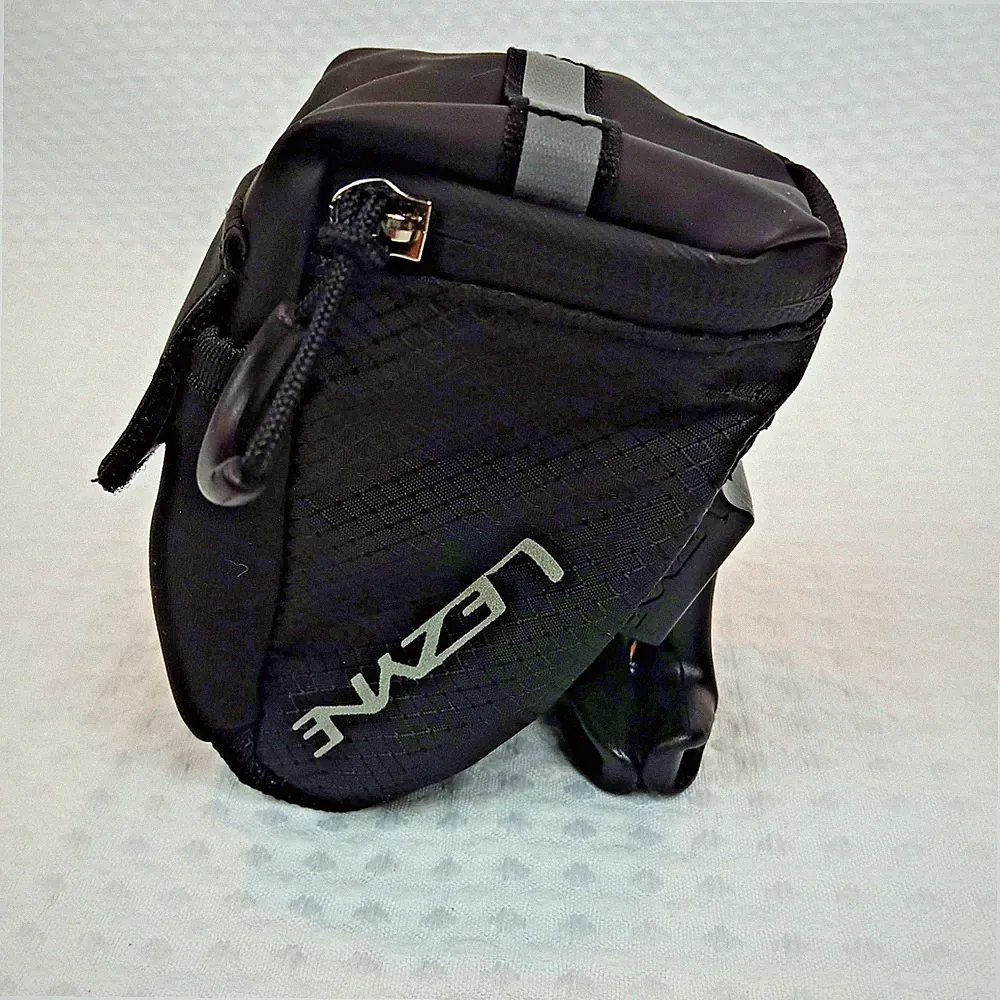 Lezyne M-CADDY QR Seat Bag Bicycle Quick-Release Saddle Bag : BLACK